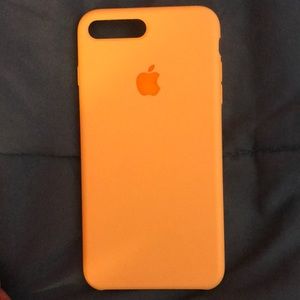 Iphone 7 plus case 💛